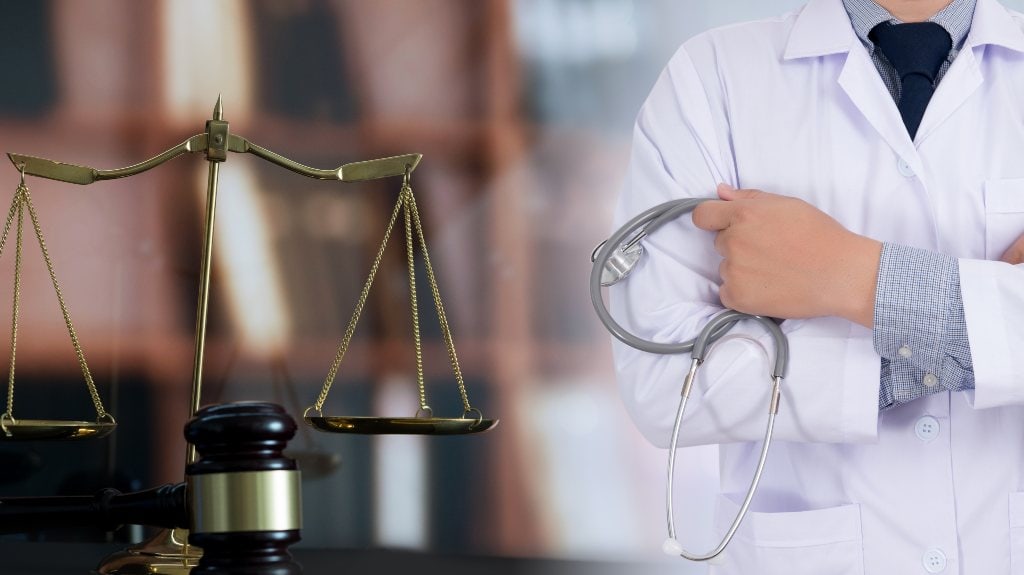 Should You Go To a Doctor After an Indianapolis Car Crash?