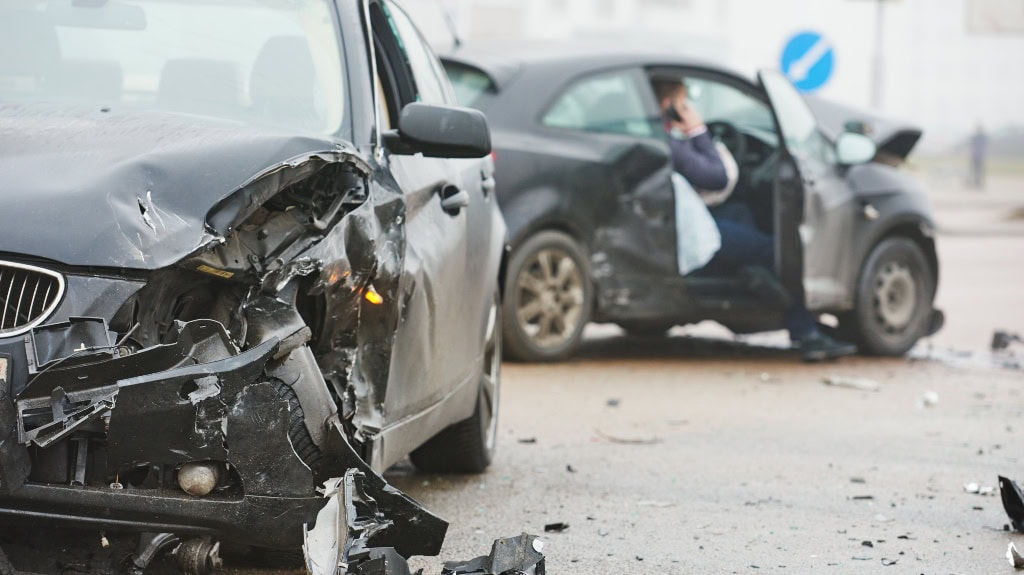 Is Indiana a No-Fault State When It Comes To Car Crashes? accident between two vehicles